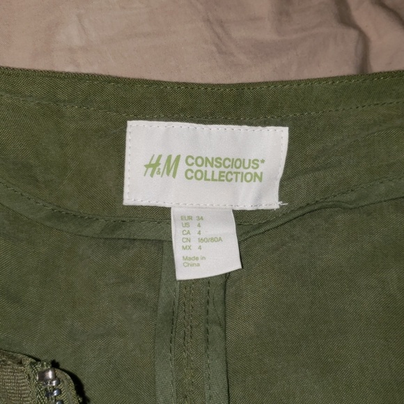 Green Jacket - Picture 3 of 5